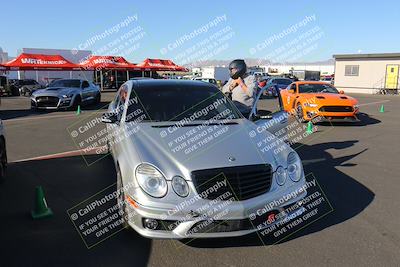 media/Nov-19-2022-Speed Ventures (Sat) [[eb5c8f9508]]/Around the Pits/Pre Grid Purple/